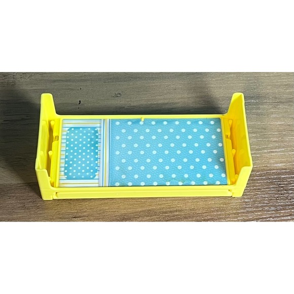 Barbie Dream House 2018 Replacement Part - Coffee Table Converts to Kid's Bed - Picture 2 of 5